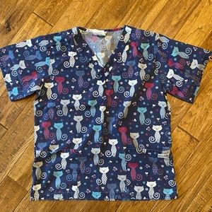 UA Scrub Top Navy with Kittens